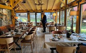 Algara Hut